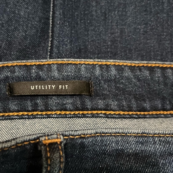 GUESS Men’s Distressed Utility Fit Denim Jeans. Sz 38X32. - Picture 8 of 9